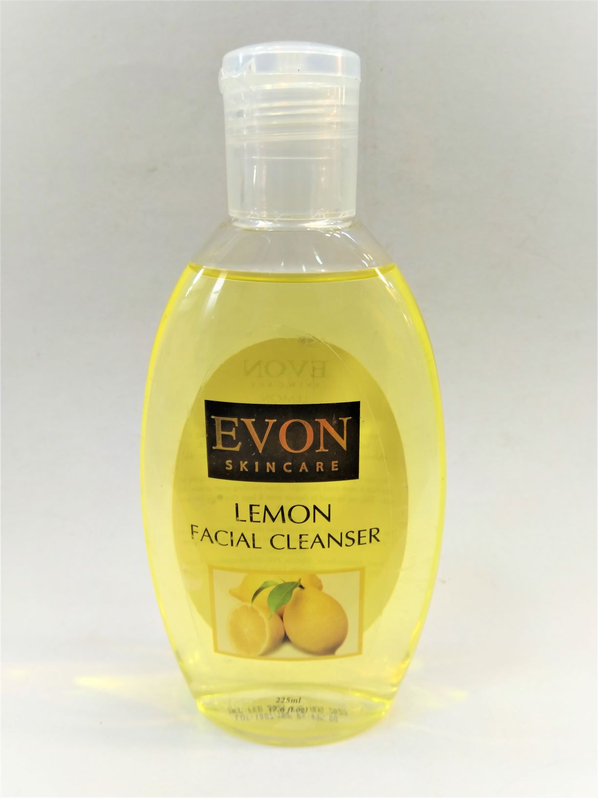 Evon lemon facial cleanser ShopHere